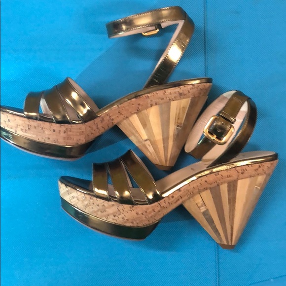 PRADA platform sandals!! Bamboo/Cork/leather!!! ❤️ - Picture 3 of 4